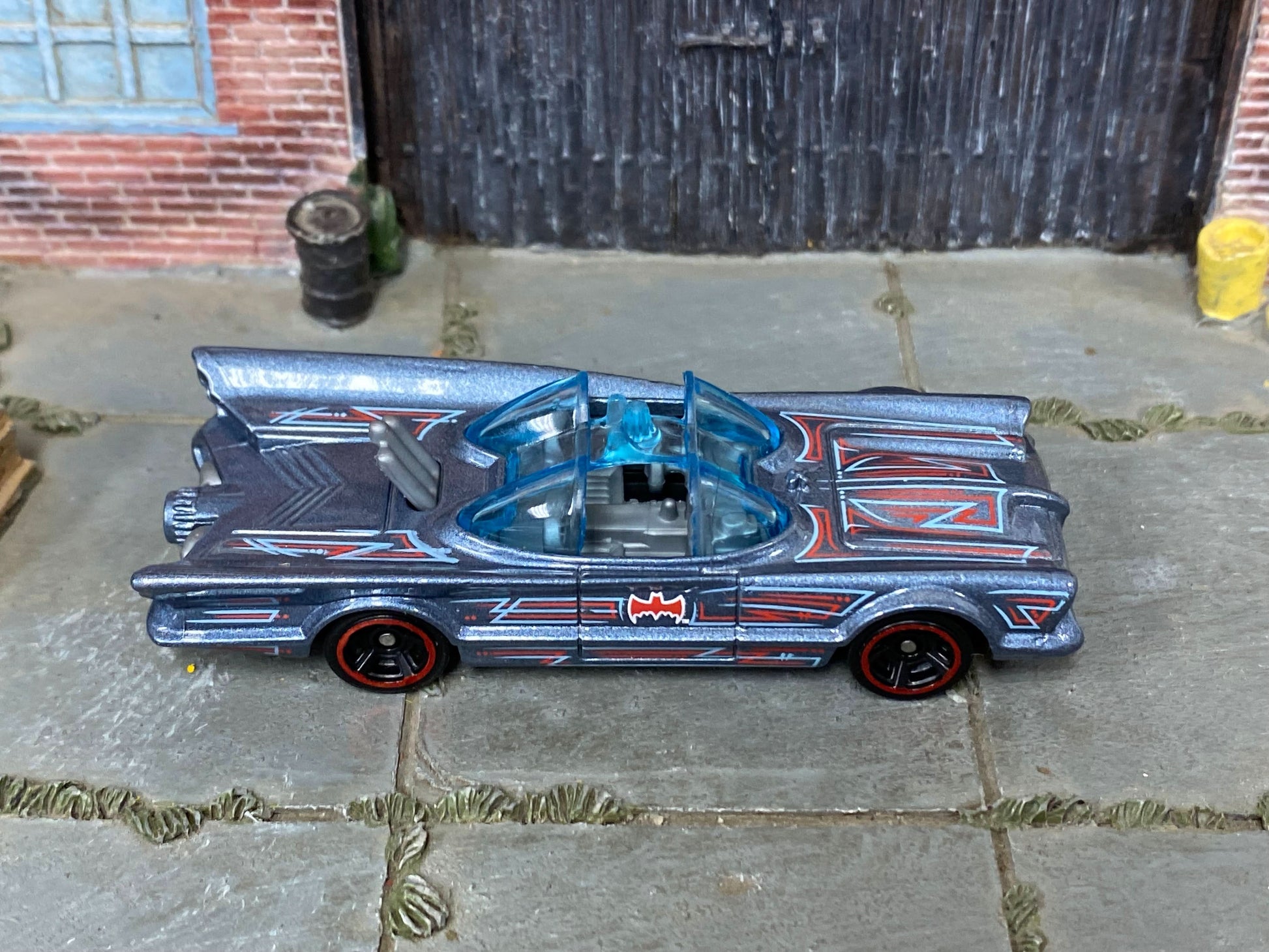 Loose Hot Wheels - Batman Batmobile 60's TV Series Car - Blue and Red