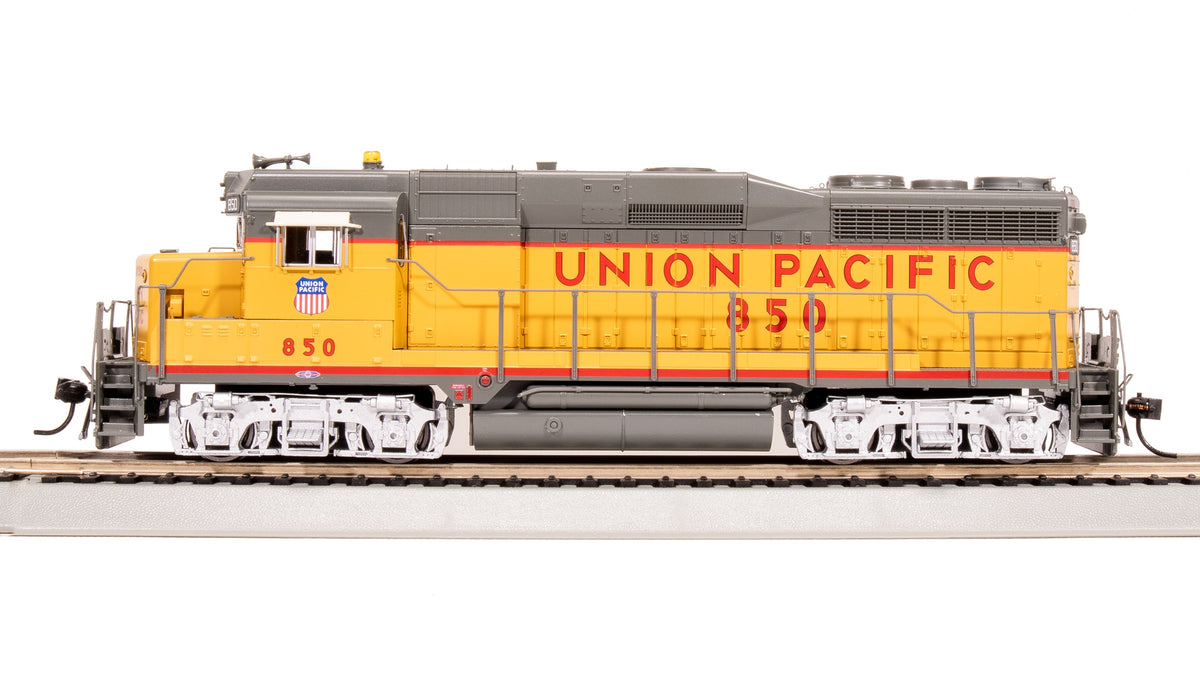Broadway Limited Imports HO EMD GP30, UP 850, UP Shield on Cab, Paragon4 Sound/DC/DCC — product view 1