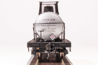 Broadway Limited Imports HO 6000 Gallon Tank, Wyandotte, 1950's Scheme, 2-pack — product view 3