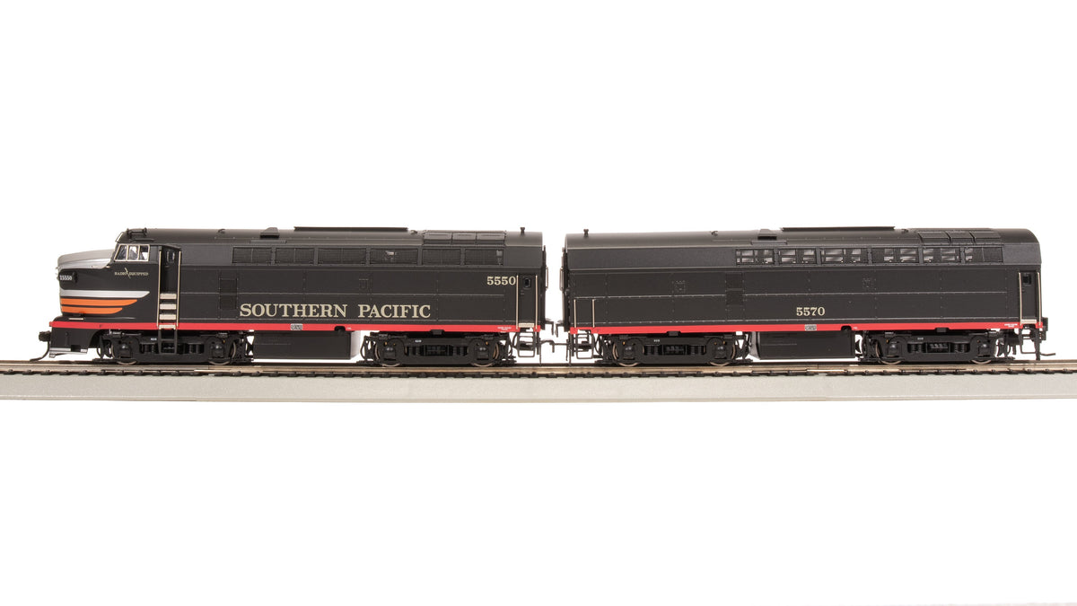 Broadway Limited Imports HO RF-16 Sharknose A/B, SP 5550/5570, Black Widow Scheme, A-unit Paragon4 Sound/DC/DCC, Unpowered B (Fantasy Paint Scheme) — product view 1