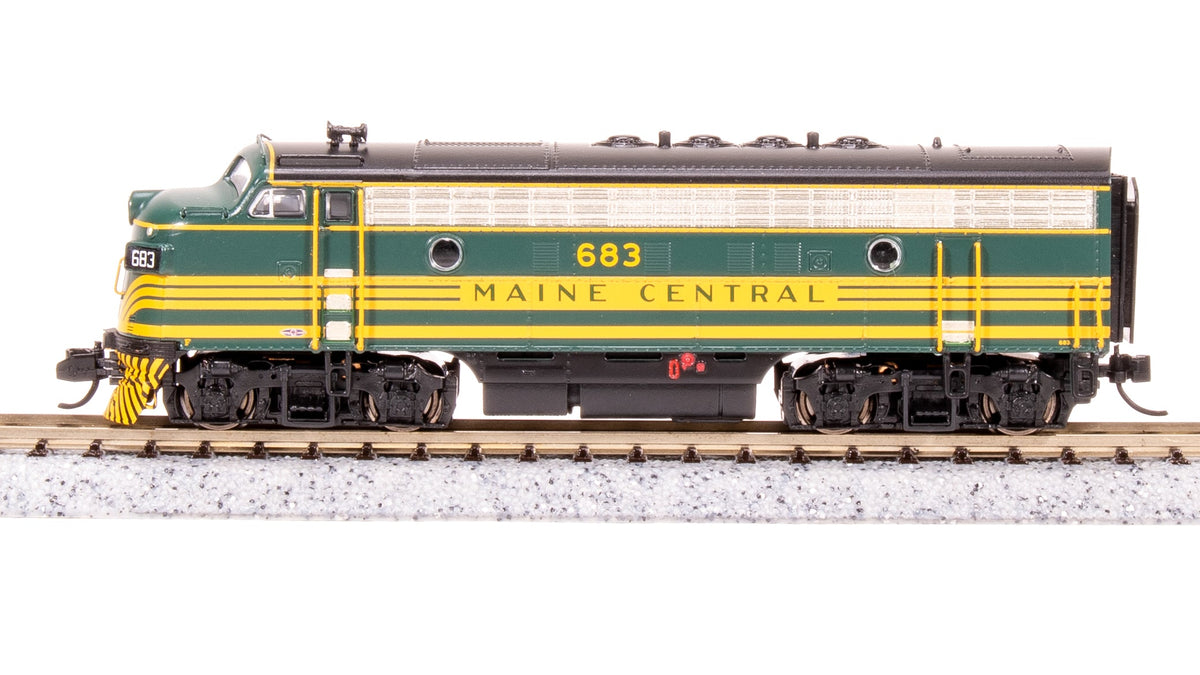 Broadway Limited Imports N EMD F3A, MEC 686, Green & Gold, Paragon4 Sound/DC/DCC — product view 1