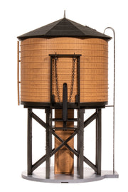 Broadway Limited Imports HO Operating Water Tower w/ Sound, NP, Weathered — product view 1