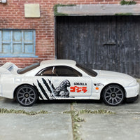 Loose Hot Wheels - Nissan Skyline GT-R R33 - White Godzilla