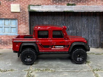 Loose Hot Wheels Land Rover Defender Double Cab – Dark Red | Modern Off‑Road Casting History