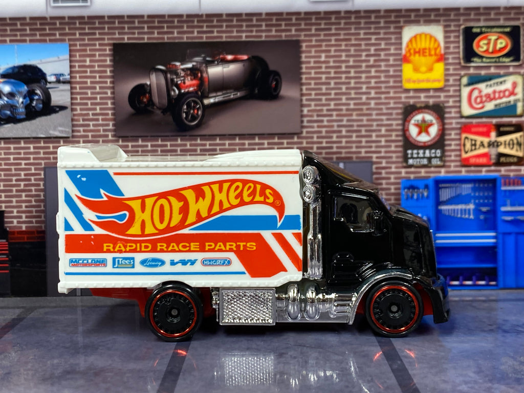 Loose Hot Wheels - Highway Hauler - Black and White Hot Wheels