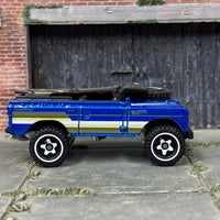 Loose Hot Wheels - Land Rover Series II - Blue