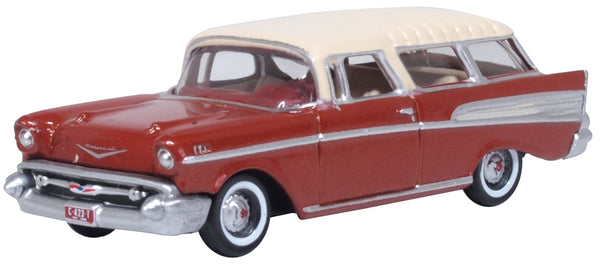 Oxford 87CN57008 1957 Chevrolet Nomad in Adobe Beige/Sierra Gold, 1:87 model, front three-quarter view