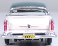Oxford 87CNY55004 1955 Chrysler New Yorker St. Regis in Jade Green/Platinum, 1:87 model, rear view