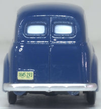 Oxford 87CV50006 1950 Chevrolet Panel Van, Mariner Blue, 1:87 scale, rear view