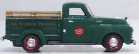Oxford 87DP48004 1948 Dodge B-1B Pickup Railway Express Agency, Dark Green/REA, 1:87 scale, passenger-side profile