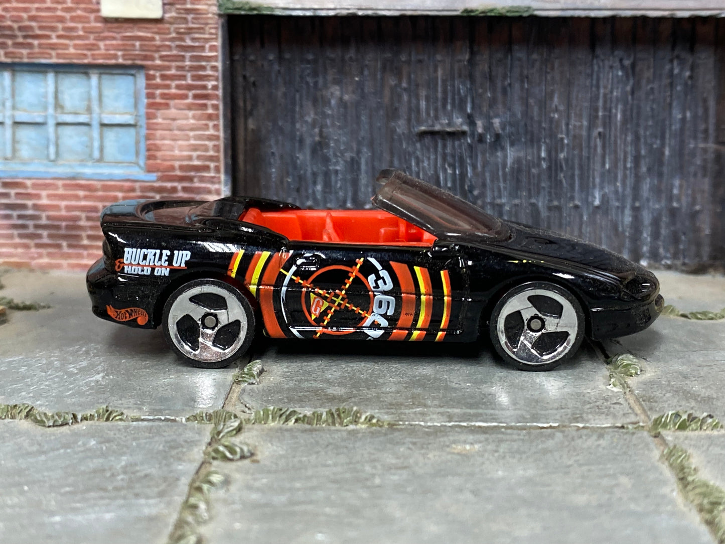 Loose Hot Wheels - 1995 Camaro Convertible - Black and Red