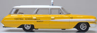Oxford 87FC64002 1964 Ford Country Station Wagon Central School Bus, 1:87 scale, passenger-side profile