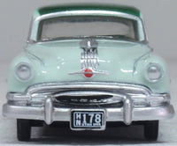 Oxford 87PC54005 1954 Pontiac Chieftain 4-Door Sedan, Shannon Green/Brookmere Green, 1:87 scale, front view