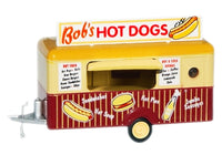 Oxford 87TR001 Bob’s Hot Dogs Mobile Food Trailer, 1:87 scale, serving-side three-quarter view