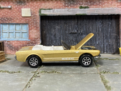 Loose Hot Wheels - 1965 Ford Mustang Convertible - Gold and White