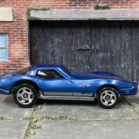 Loose Hot Wheels - Corvette Stingray - Blue and Silver