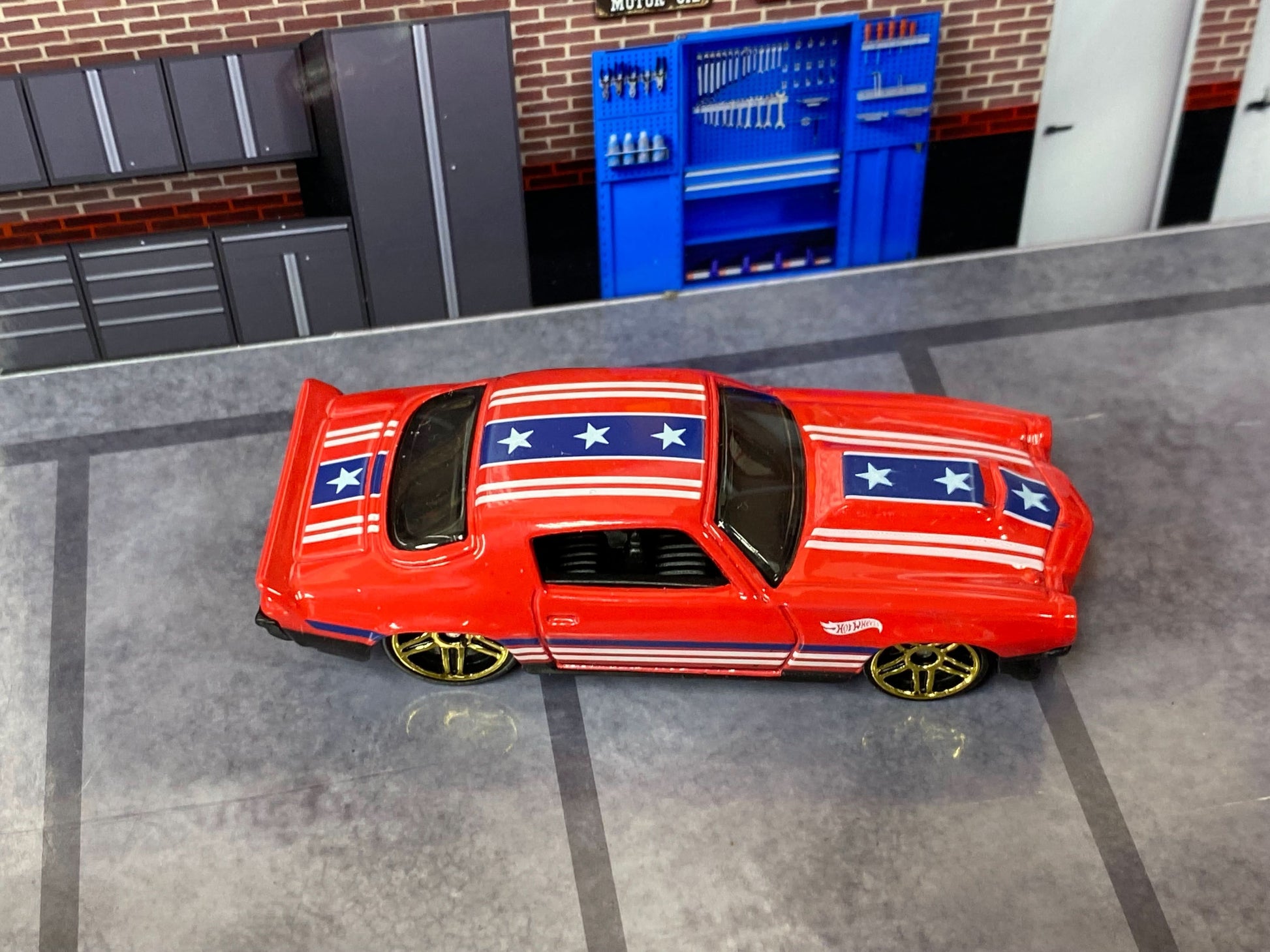 Loose Hot Wheels - 1970 Chevy Camaro RS - Red Stars and Stripes