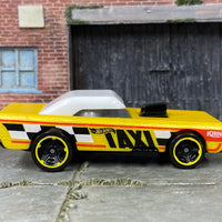 Loose Hot Wheels - Small Bloc Pine Wood Derby - Yellow TAXI