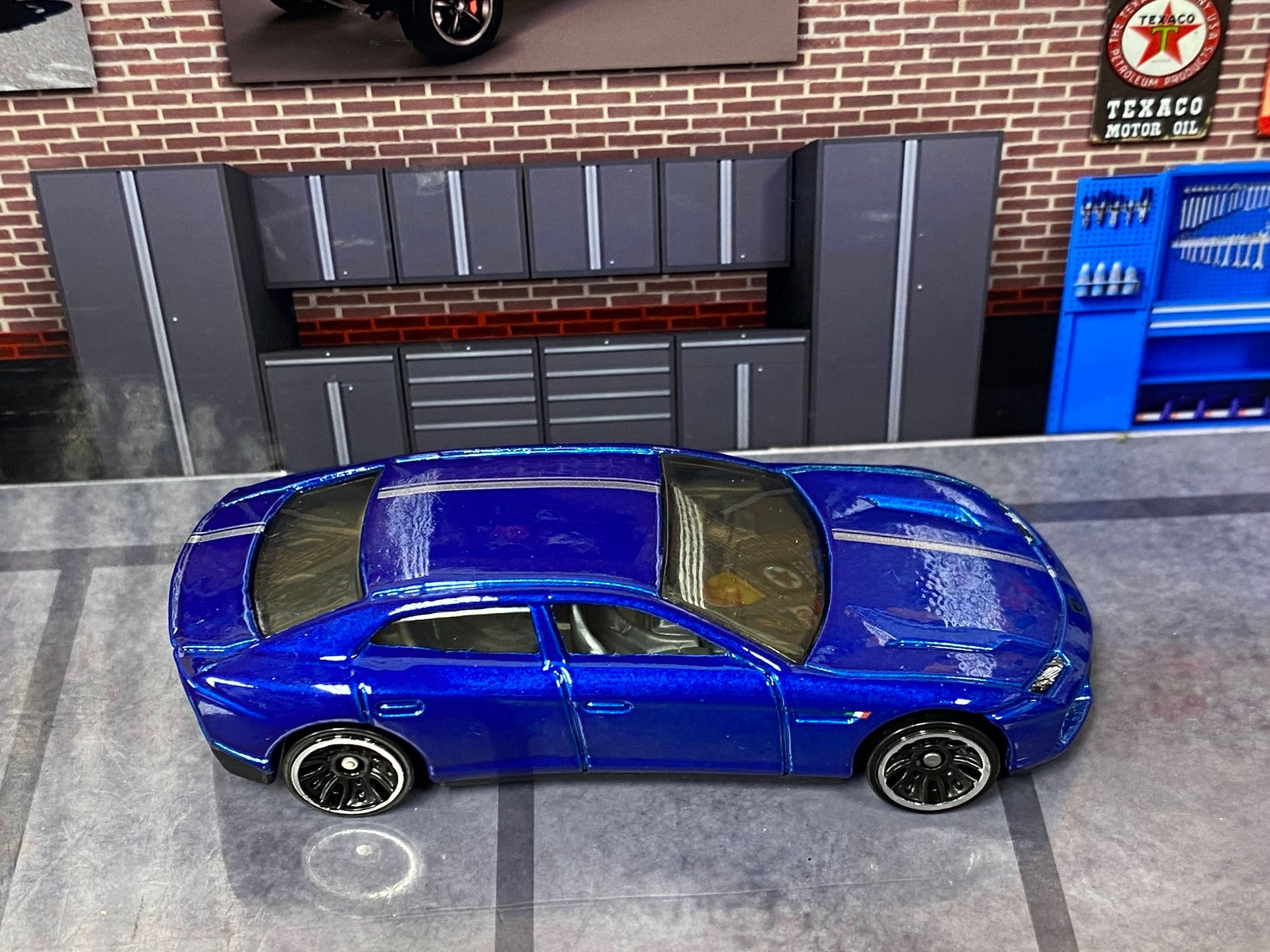 Loose Hot Wheels - Lamborghini Estoque - Blue and White