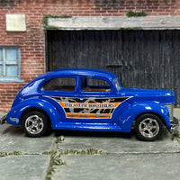 Custom Hot Wheels - 1940 Ford Fat Fender - Blue - Chrome AMR Wheels - Rubber Tires