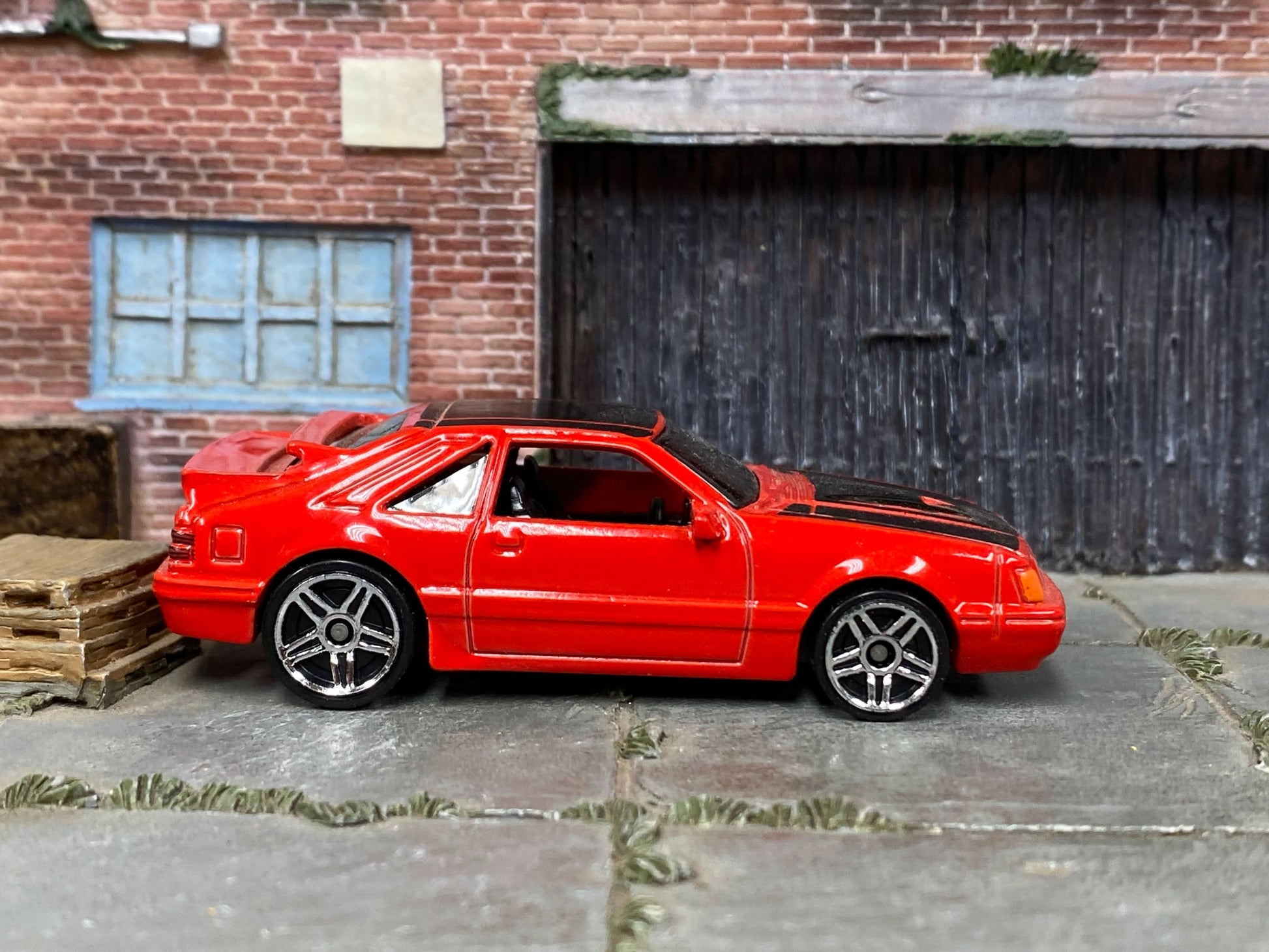 Loose Hot Wheels - 1984 Ford Mustang SVO - Red and Black