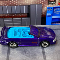 Loose Hot Wheels - 1996 Ford Mustang GT Convertible - Purple and Blue