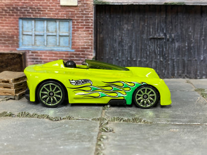 Loose Hot Wheels Monoposto – Green with Flames | Open‑Wheel Fantasy Racer Casting History