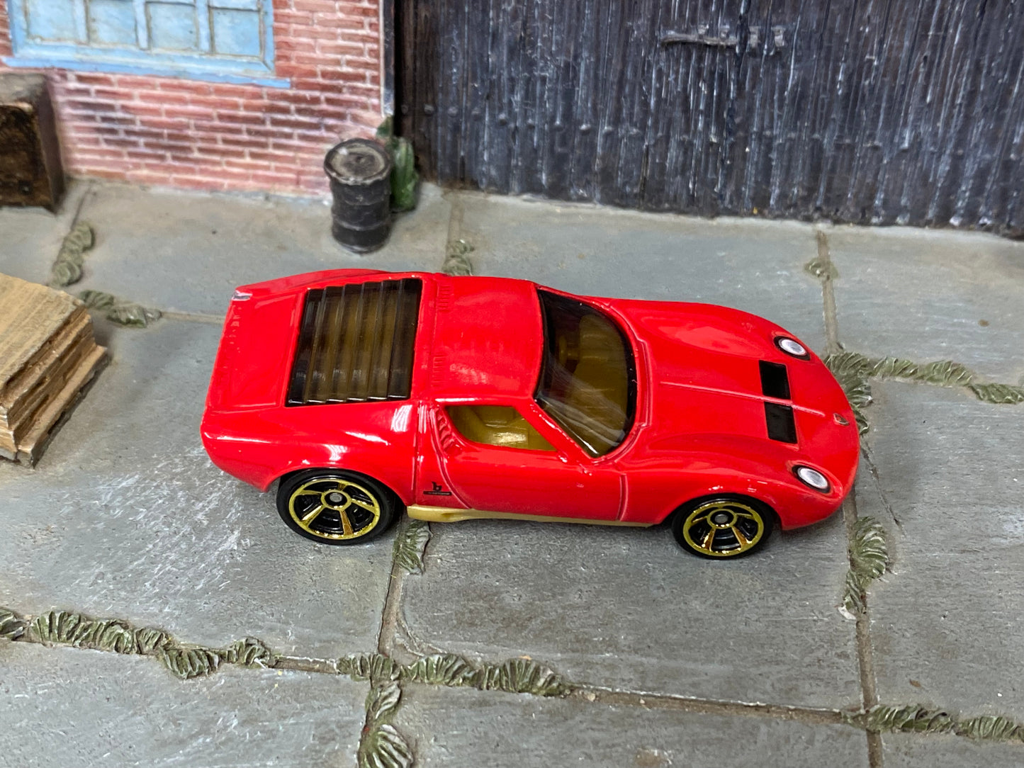 Loose Hot Wheels - 1971 Lamborghini Miura SV - Red and Gold