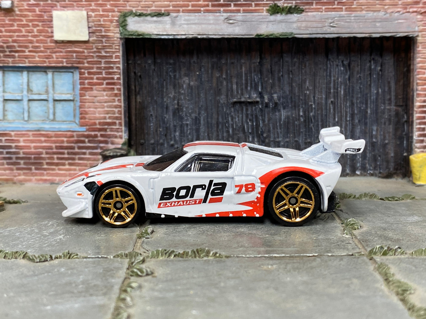 Loose Hot Wheels - Ford GT40 - White and Red Borla