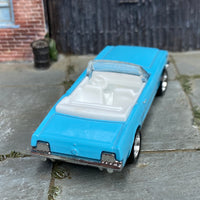 Custom Hot Wheels - 1965 Ford Mustang Convertible - Blue and White - Chrome Steel Wheels - Rubber Tires