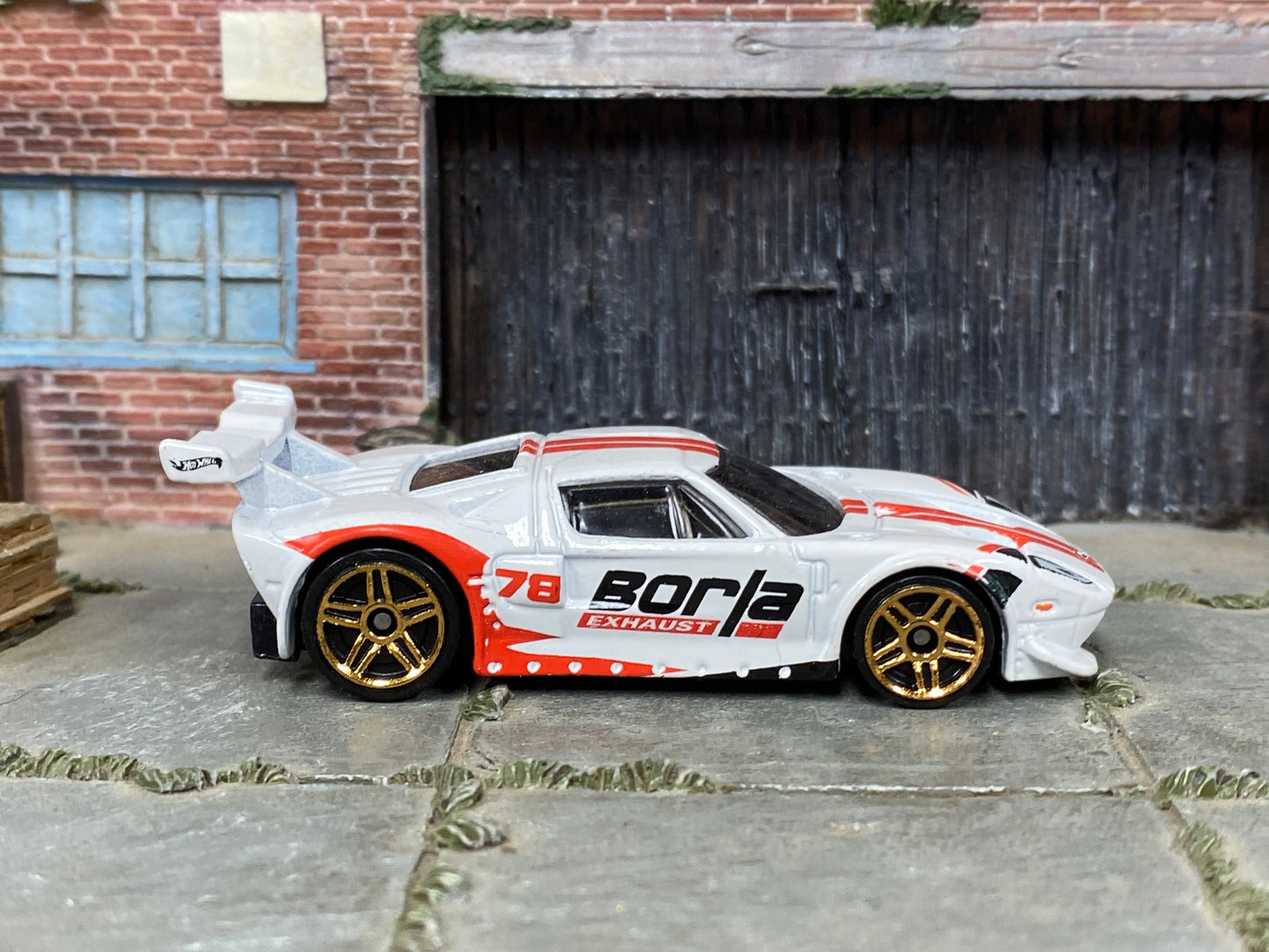 Loose Hot Wheels - Ford GT40 - White and Red Borla