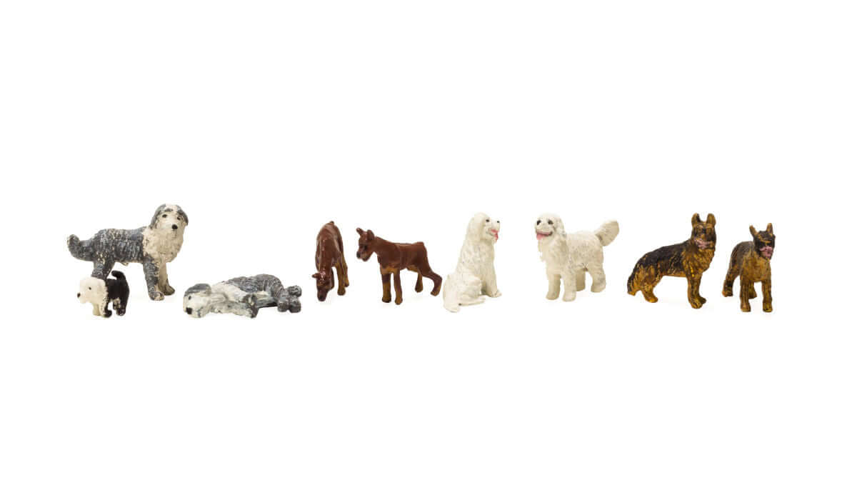 Woodland Scenics A1971 HO Dog Pack – 9 Painted Pieces– product image