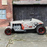 Custom Hot Wheels - 1928 Ford MAX STEEL - Gray38 - Black and Red Mag Wheels - Rubber Tires