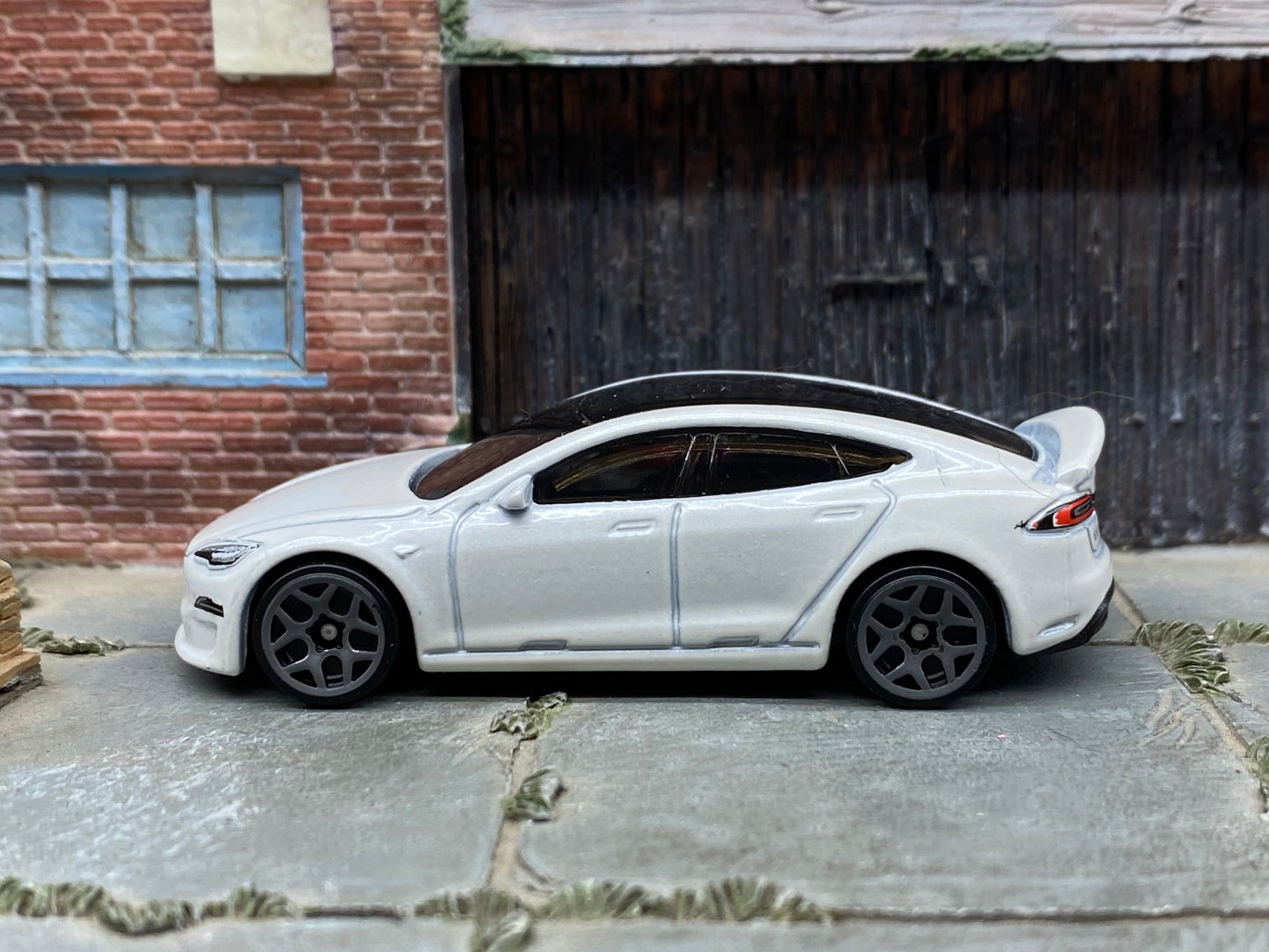 Loose Hot Wheels - Tesla Model S Plaid - White