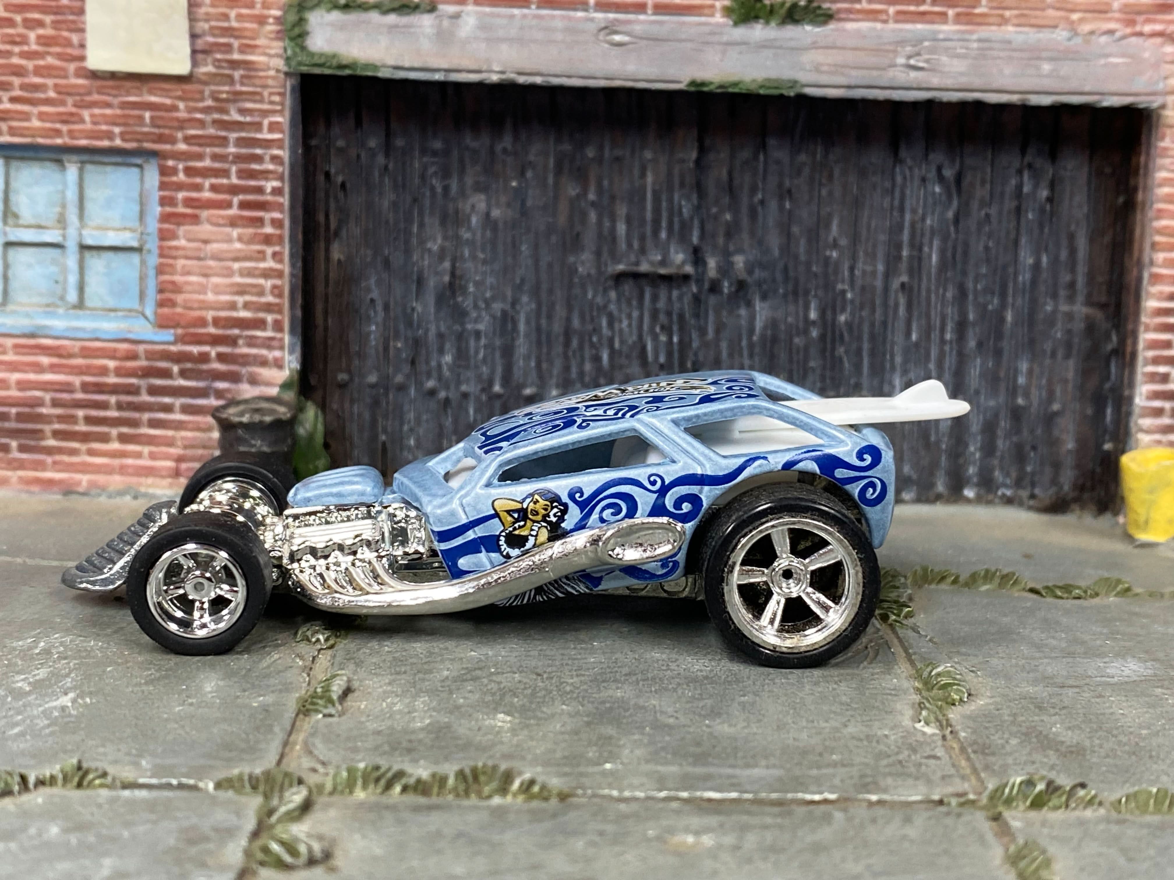 Custom Hot Wheels - Surf Crate Hot Rod - Blue Wild Waves - Chrome
