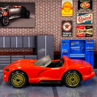 Loose Hot Wheels - 2013 Dodge Viper - Red (Gold Wheels)