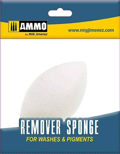 AMMO by Mig Jimenez A.MIG-8560 Wedged Drop Remover Sponge, 1 pc.
