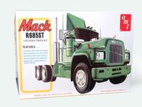 AMT Mack R685ST Semi Tractor 1:25 Scale Model Kit box front