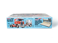 AMT White Freightliner 2-in-1 Cabover 1:25 Scale Model Kit box side