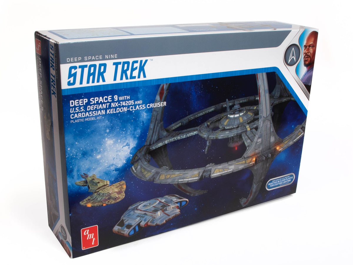 AMT1245 Star Trek Deep Space Nine model kit box
