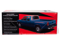 AMT 1996 Chevrolet C-3500 Dually Pickup Easy Build 1:25 Scale Model Kit product view 2