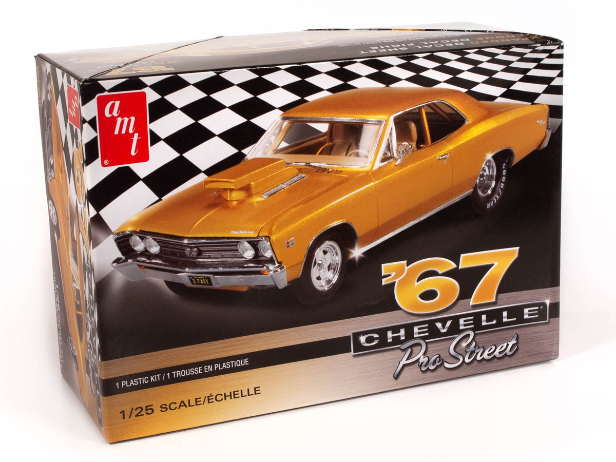 AMT 1967 Chevy Chevelle Pro Street 1:25 Scale Model Kit - official exact-product image 1