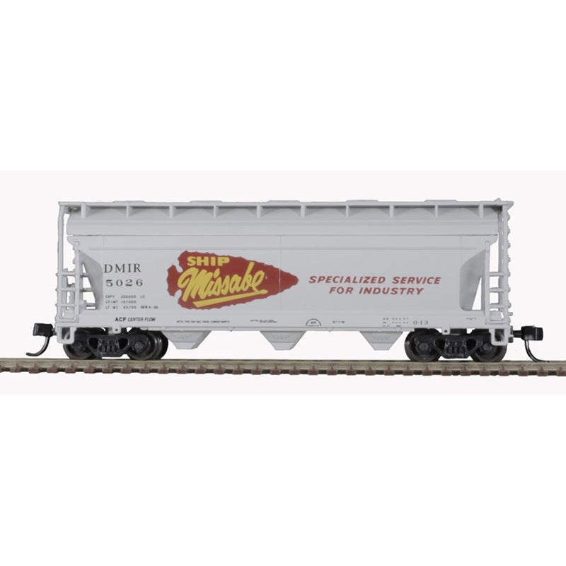Atlas N ACF 3560 Covered Hopper DMIR 5026 side view