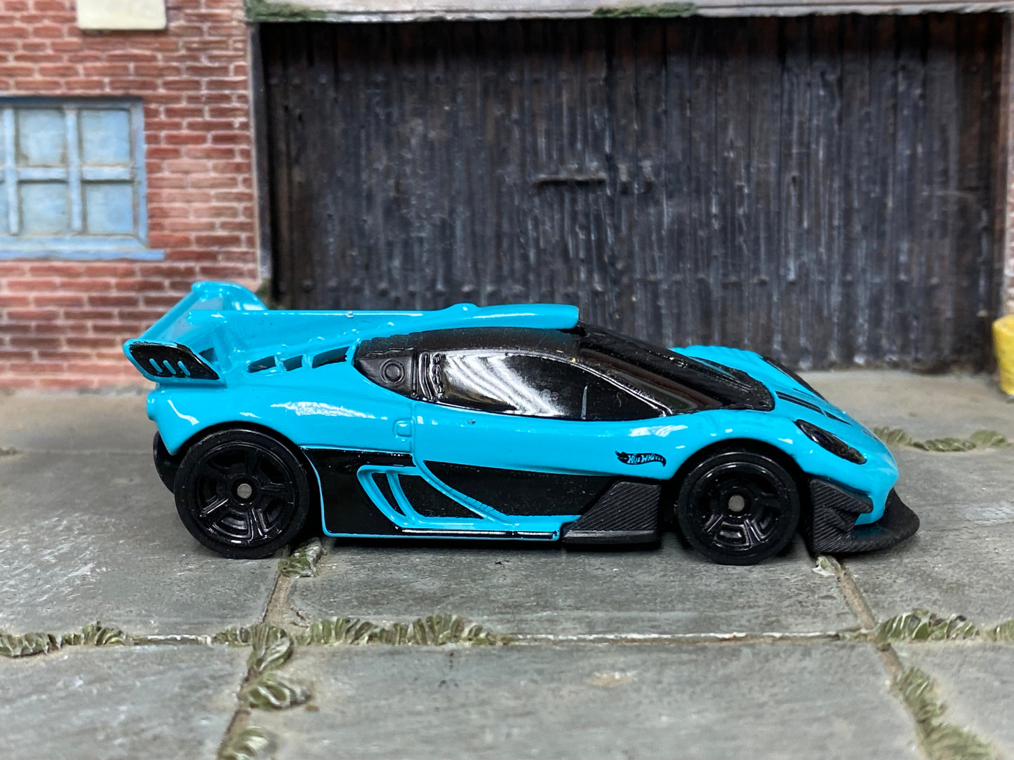 Loose Hot Wheels - GMA T.5s - Blue and Black