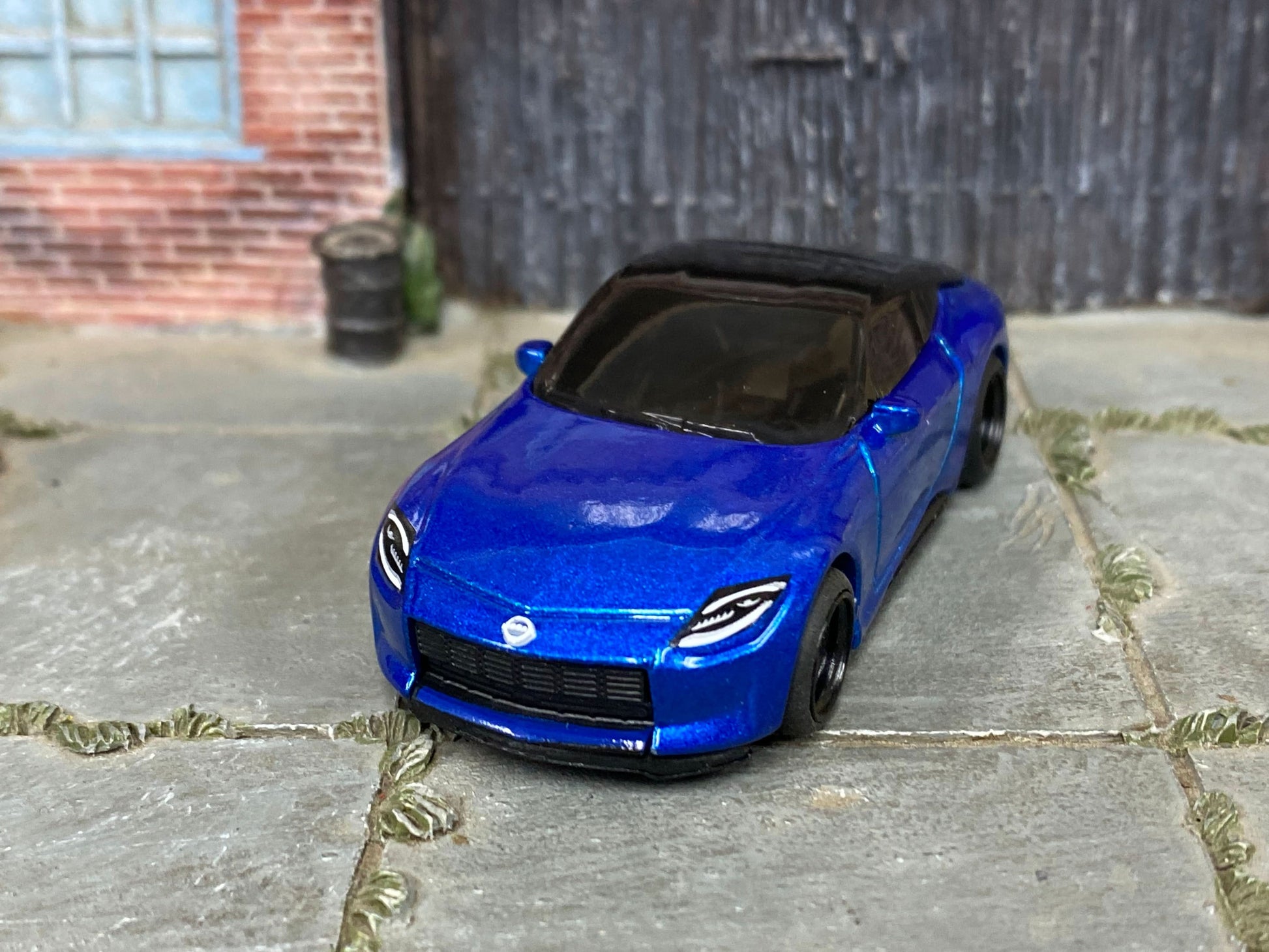 Custom Hot Wheels - 2023 Nissan Z - Blue - Black Mag Wheels - Rubber Tires