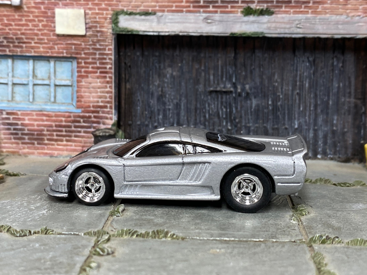 Custom Hot Wheels - Saleen S7 - Silver - Chrome Mag Wheels - Rubber Tires