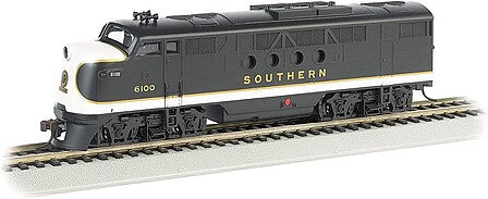 Bachmann HO EMD FT-A Southern Railway #6100 view 1