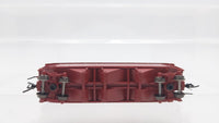 Bluford Shops 74195 N scale NYC 951162: underside, metal wheels and couplers.