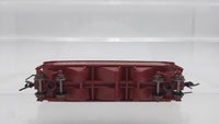 Bluford Shops 74197 N scale NYC 951988: underside, metal wheels and couplers.