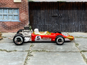 Loose Hot Wheels 1967 Lotus Type 40 – Red #5 | Vintage Prototype Racing Casting History